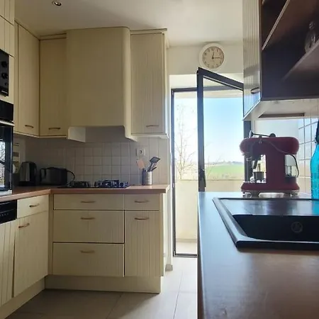 Le Clos Des Amoureux Hotel