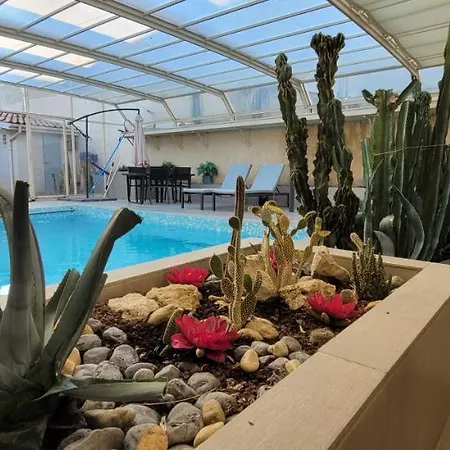 Le Clos Des Amoureux 3*