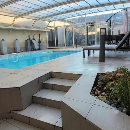 Holiday home Le Clos Des Amoureux *