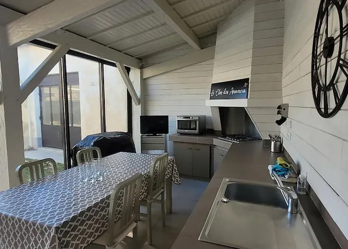 Le Clos Des Amoureux 3*