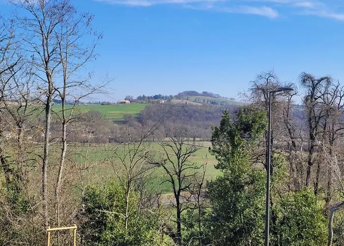 Le Clos Des Amoureux 3* Valence-sur-Baïse